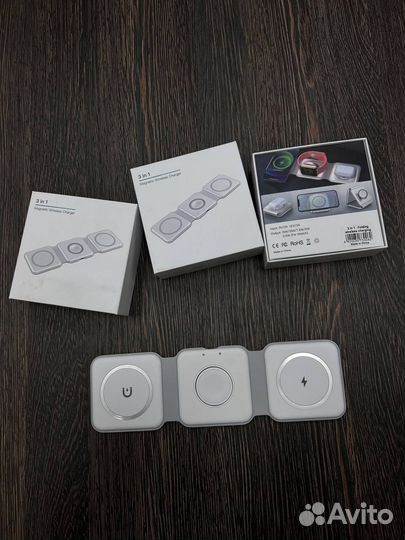 Беспроводное зарядное устройство 3 в 1