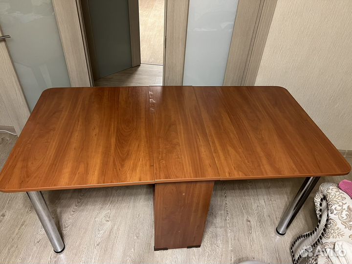 Стол раскладывающийся