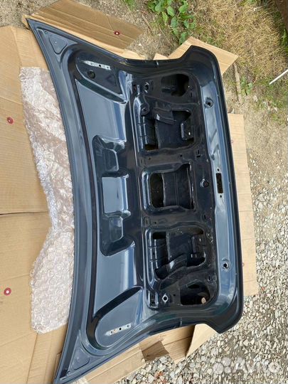 Крышка багажника volkswagen polo V 2013 оригинал