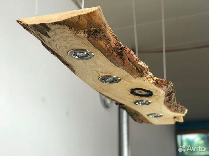 Люстры из дерева