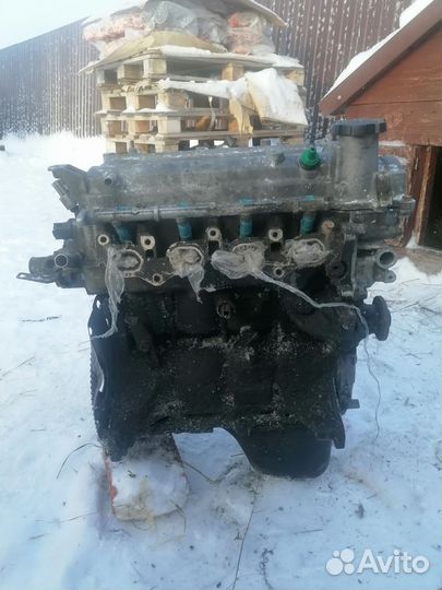 Двигатель на разбор