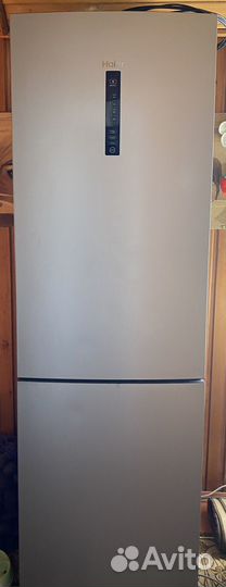 Холодильник haier