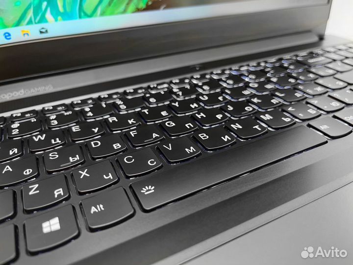 Игровой ноутбук Lenovo GeForce RTX