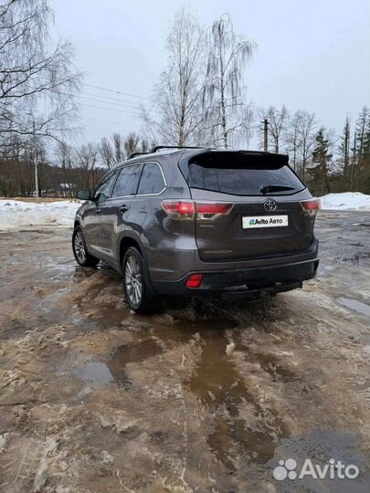 Toyota Highlander 3.5 AT, 2015, 339 316 км