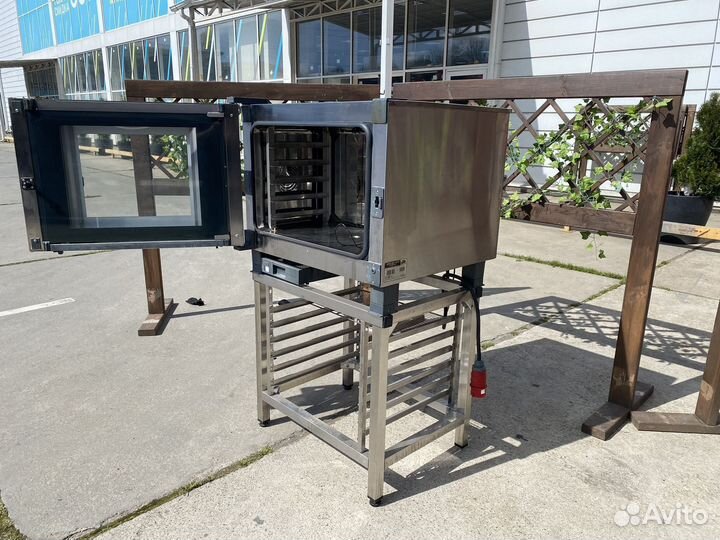 Пароконвектомат