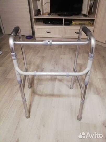 Ходунки для взрослых