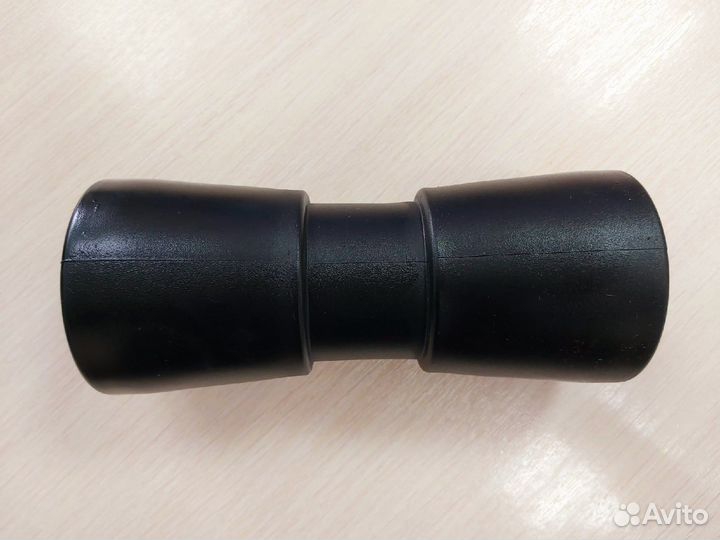 Ролик килевой прицепа L200 D72/16 мм пвх