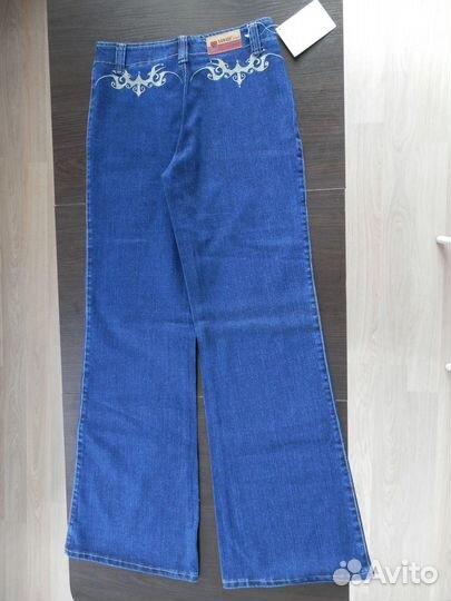 Разные джинсы (возможен обмен)