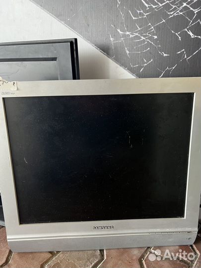 Телевизор Samsung 51см