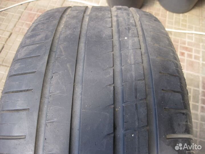 Pirelli P Zero Rosso 255/60 R17 106V