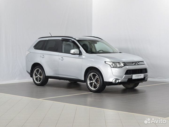 Mitsubishi Outlander 2.4 CVT, 2014, 223 406 км