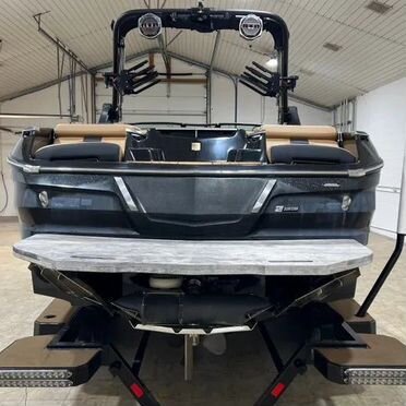 Катер Mastercraft X24
