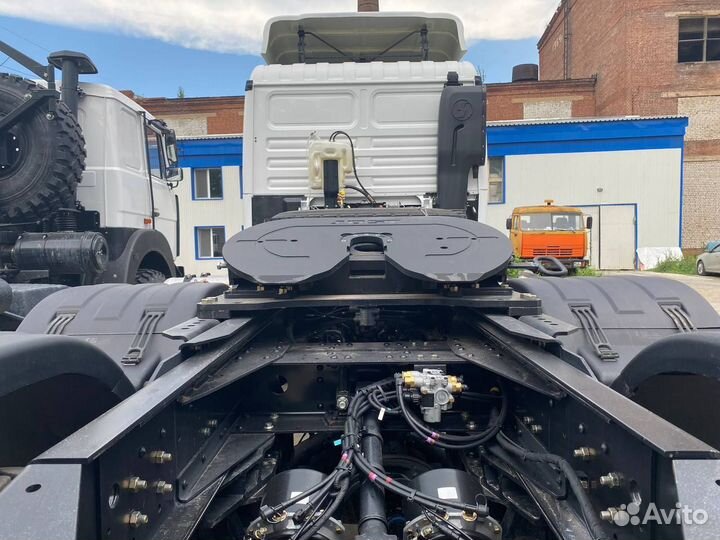 Shacman (Shaanxi) SX42586V385, 2024