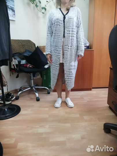 Кардиган женский длинный