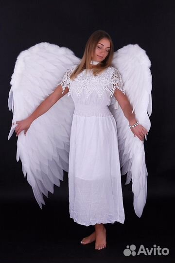 Большие крылья ангелов
