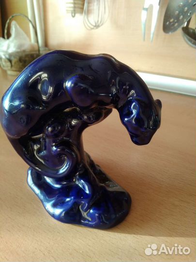 Статуэтка пантера