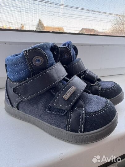 Ботинки детские 23