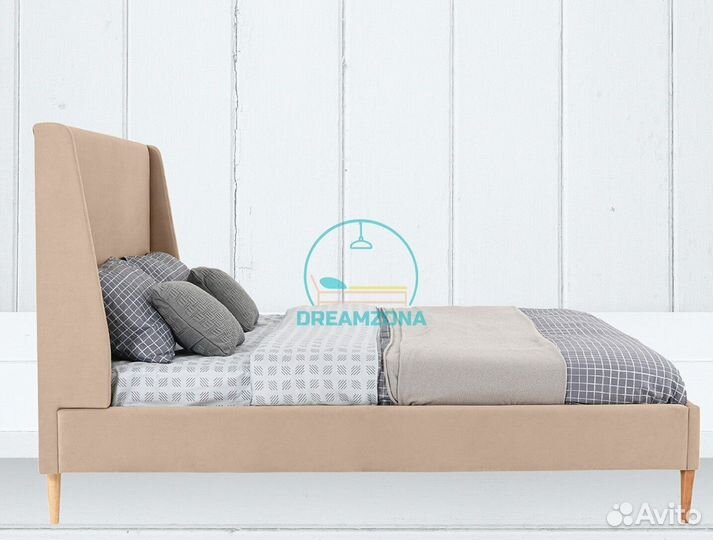 Кровать Кари с мягким изголовьем под заказ