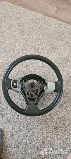 Кожаный мультируль toyota yaris