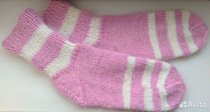 Вязаные носки ручной работы