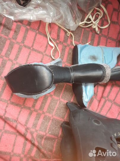 Продам коньки хокейные 