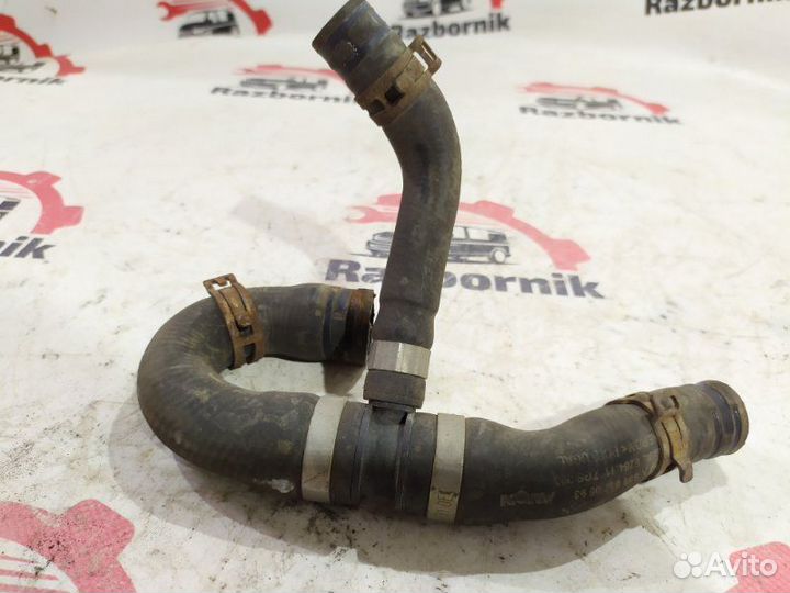 Патрубок системы охлаждения Mercedes Vito W639