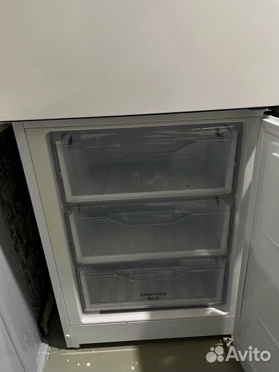 Холодильник