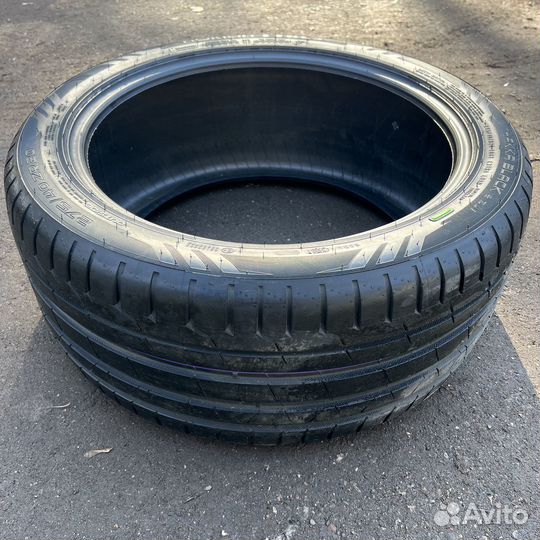 Nokian Tyres Hakka Black 2 SUV 275/40 R20