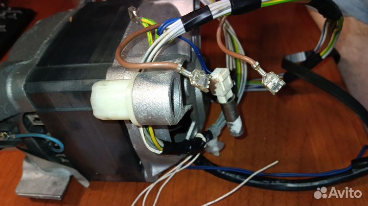 Двигатель для стиральной машины Indesit Б/У