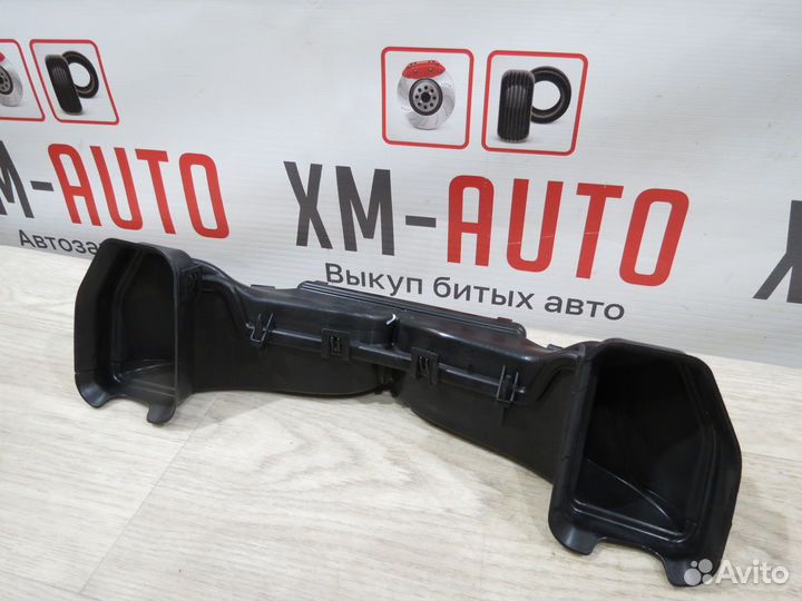 Воздуховод Porsche Macan