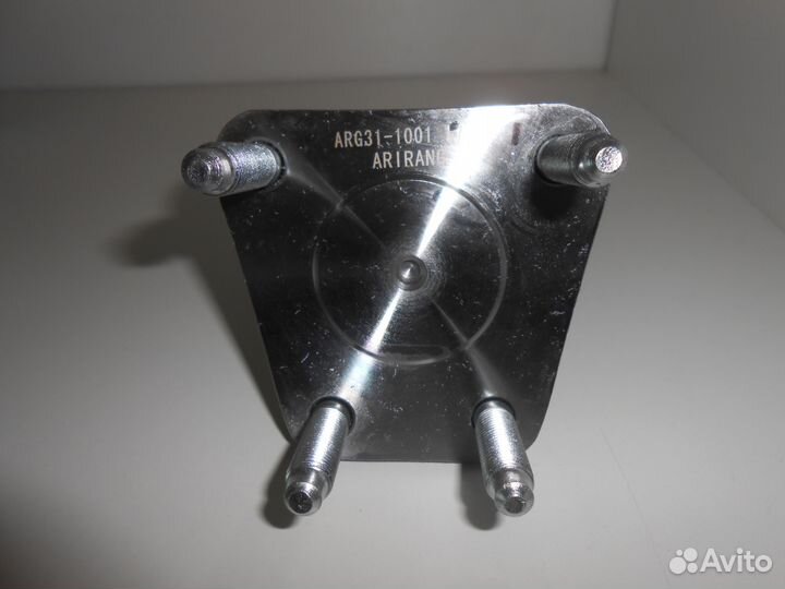 Цапфа заднего колеса Шевроле Ланос / Дэу Нексия