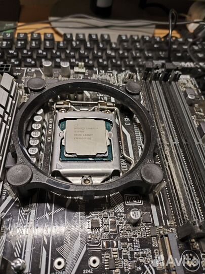 Материнская плата с процессором i7 7700