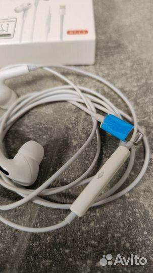 Наушники для iPhone проводные