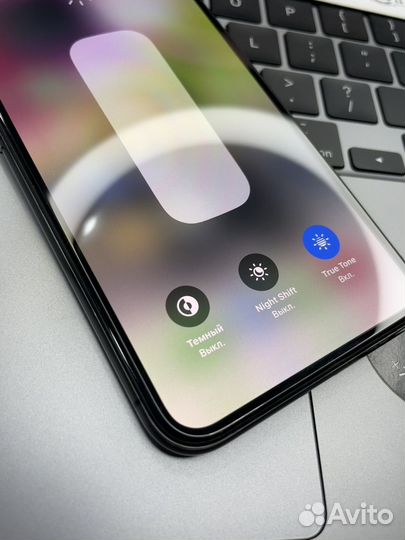 iPhone X (идеальный)