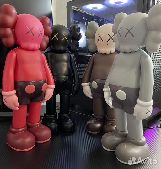 Коллекционные фигурки kaws 35см