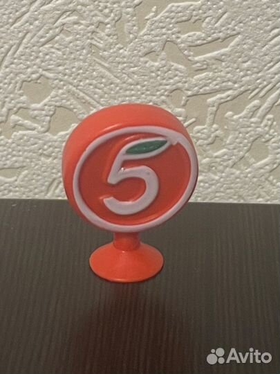 Завры пятерочка прилипала