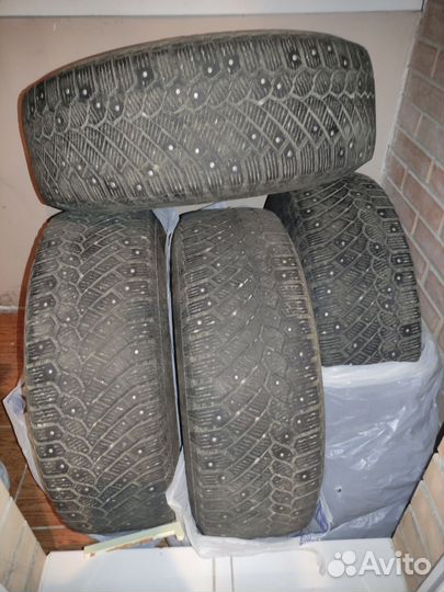 Continental Conti4x4IceContact 235/65 R17