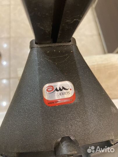 Рейлинги на крышу автомобиля