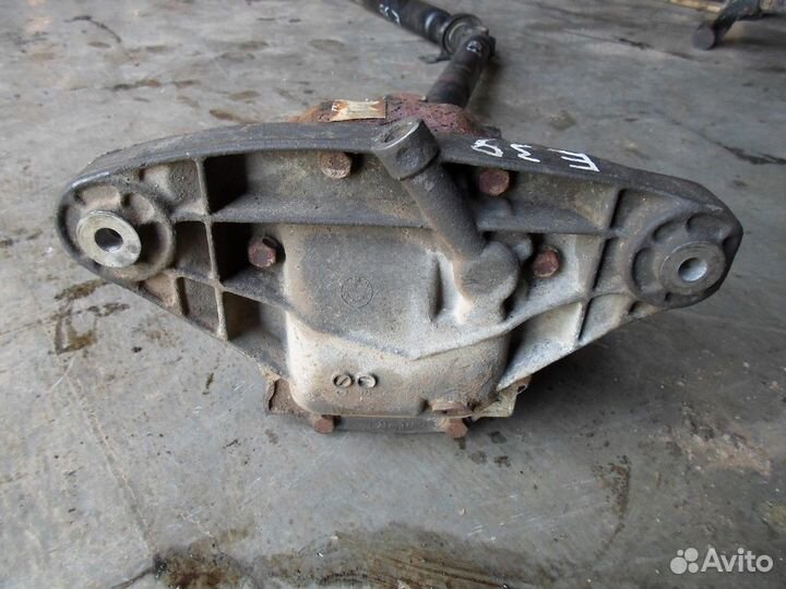 Редуктор заднего моста (BMW 5)