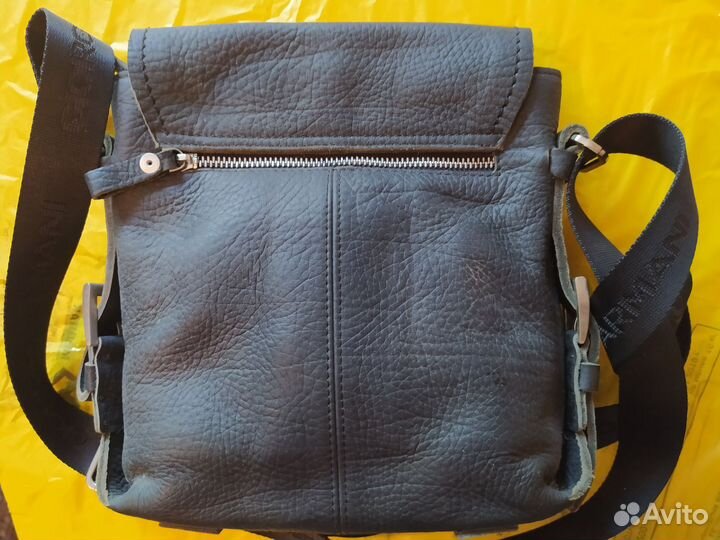 Мужская кожаная сумка Giorgio Armani