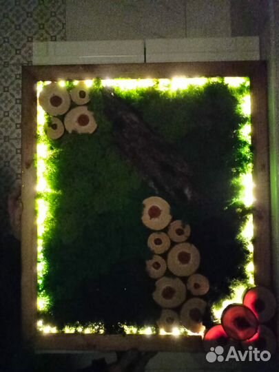 Панно из стабилизированного мха на заказ