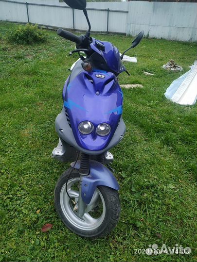 Скутер Pgo pmx50