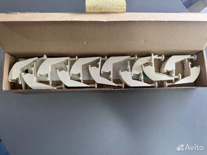 04255 SE Prisma Pack К-т крепл. д/гор. каб-кан (10