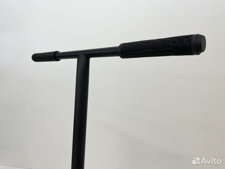 Трюковой самокат Tech Team Freak