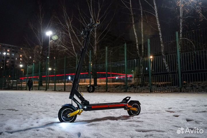 Электросамокат White Siberia Sputnik 2000W