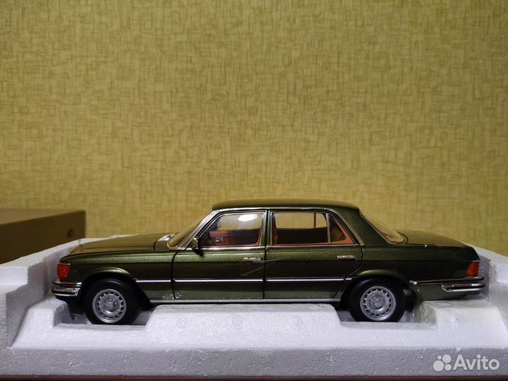 Модель автомобиля 1 18 Mercedes