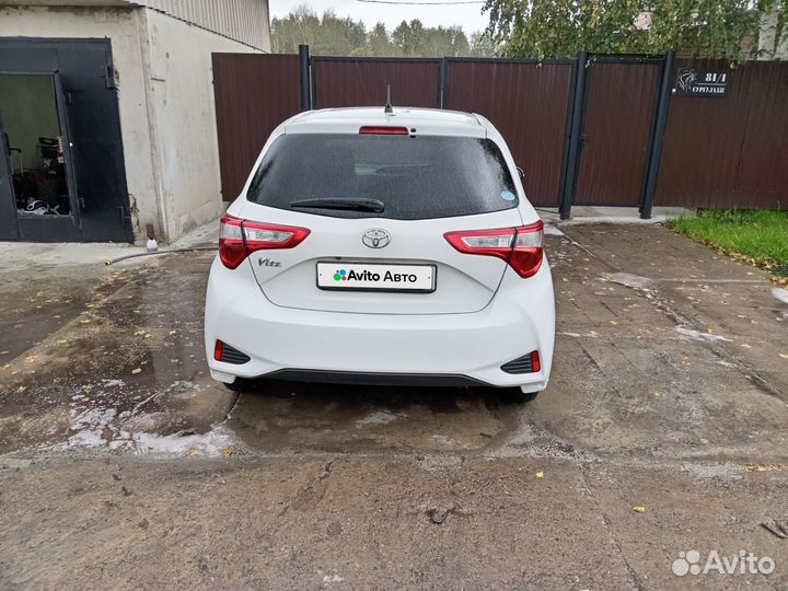 Toyota Vitz 1.0 CVT, 2018, 93 000 км