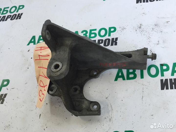 Кронштейн гидроусилителя для Subaru Impreza 2 200