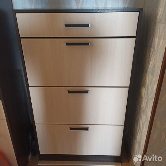 Тумба для обуви (обувница)