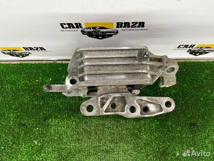 Опора двигателя BMW X1